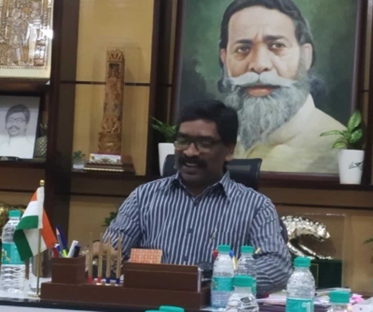 झारखंड के सीएम हेमंत सोरेन ने कहा- अगर गुनहगार हूं तो चुनाव आयोग और राज्यपाल मुझे सजा सुनाऐं